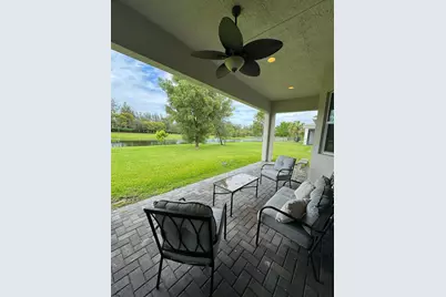 16117 Whippoorwill Circle, The Acreage, FL 33470 - Photo 21
