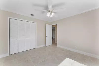 4550 NE 2nd Avenue, Oakland Park, FL 33334 - Photo 27
