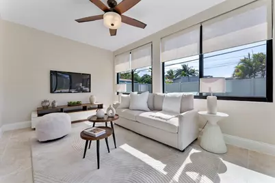 4550 NE 2nd Avenue, Oakland Park, FL 33334 - Photo 15