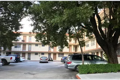 649 SW 9th Street #301, Miami, FL 33130 - Photo 9