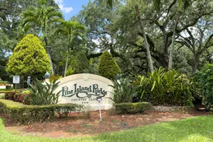 9430 Poinciana Pl, Davie, FL 33324 - Photo 19