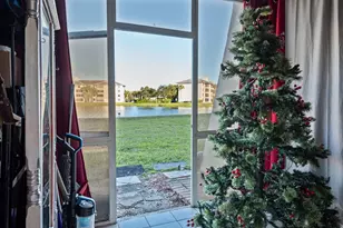 9430 Poinciana Pl, Davie, FL 33324 - Photo 13