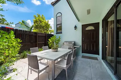 22300 Pineapple Walk Drive, Boca Raton, FL 33433 - Photo 3