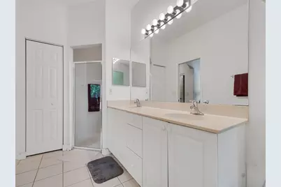 3830 Nags Head Place SW, Vero Beach, FL 32968 - Photo 15