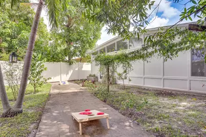 124 SW 2nd Street, Hallandale Beach, FL 33009 - Photo 27