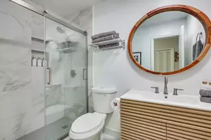 124 SW 2nd Ave, Hallandale Beach, FL 33009 - Photo 17