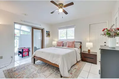 124 SW 2nd Avenue, Hallandale Beach, FL 33009 - Photo 11
