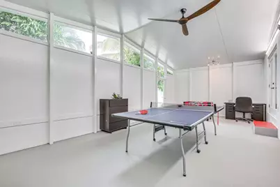 124 SW 2nd Street, Hallandale Beach, FL 33009 - Photo 25