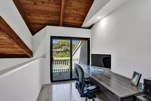 91 NE 17th Ct, Fort Lauderdale, FL 33305 - Photo 3