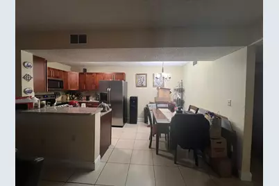 351 Palm Way #201, Pembroke Pines, FL 33025 - Photo 11