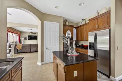 3501 Collonade Drive, Wellington, FL 33449 - Photo 7