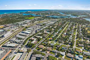 150 Pineview Rd, Jupiter, FL 33469 - Photo 43