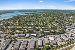 150 Pineview Rd, Jupiter, FL 33469 - Photo 39