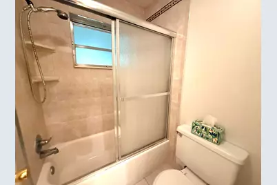 200 Pine Point Drive #B, Boynton Beach, FL 33435 - Photo 15