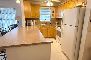 200 Pine Point Dr, Boynton Beach, FL 33435 - Photo 7