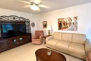 200 Pine Point Dr, Boynton Beach, FL 33435 - Photo 13