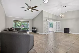 11837 Donlin Dr, Wellington, FL 33414 - Photo 5