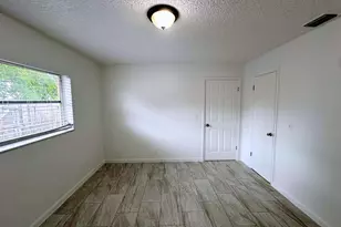 329 Melody Ln, Lantana, FL 33462 - Photo 7