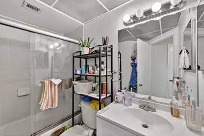 8290 Lake Drive #305, Doral, FL 33166 - Photo 15