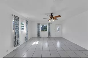 1906 NW 45th Ct, Tamarac, FL 33309 - Photo 5