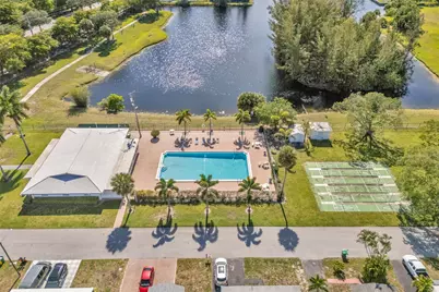 1906 NW 45th Court, Tamarac, FL 33309 - Photo 25