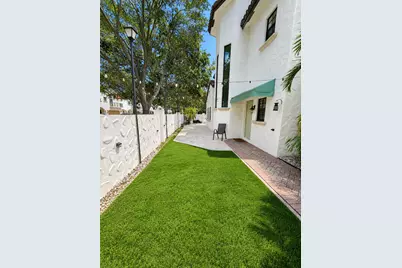 4400 Hidden Harbour Terrace, Dania Beach, FL 33312 - Photo 17