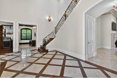 377 E Coconut Palm Road, Boca Raton, FL 33432 - Photo 9