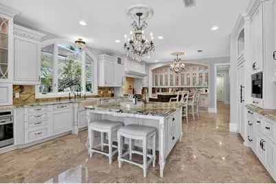 377 E Coconut Palm Road, Boca Raton, FL 33432 - Photo 27