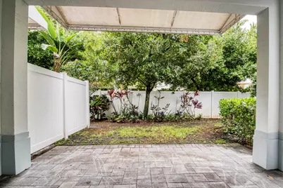 4829 Pointe Midtown Road, Palm Beach Gardens, FL 33418 - Photo 13