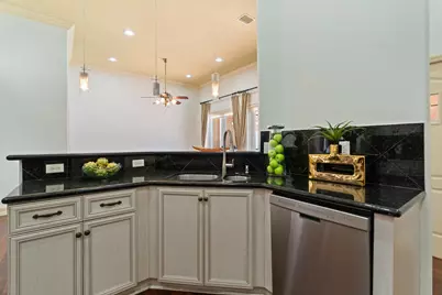 16429 NW 16th Street, Pembroke Pines, FL 33028 - Photo 19