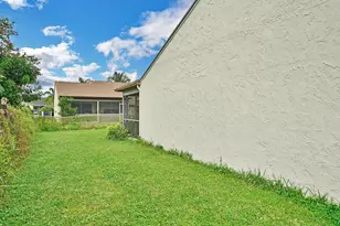 113 Pinewood Ct, Jupiter, FL 33458 - Photo 25