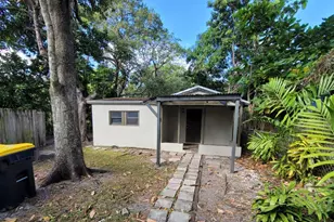 210 SW 7th St, Dania Beach, FL 33004 - Photo 15