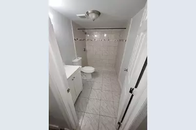 210 SW 7th Street, Dania Beach, FL 33004 - Photo 7