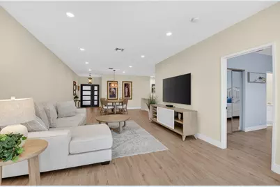 8350 Springlake Drive, Boca Raton, FL 33496 - Photo 11
