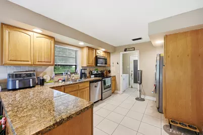 5141 NW 3rd Terrace, Boca Raton, FL 33487 - Photo 9