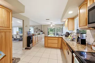 5141 NW 3rd Ter, Boca Raton, FL 33487 - Photo 11