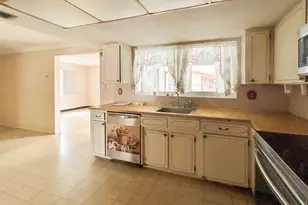 441 SW 6th Ave, Boynton Beach, FL 33435 - Photo 19