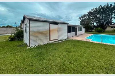 441 SW 6th Avenue, Boynton Beach, FL 33435 - Photo 43