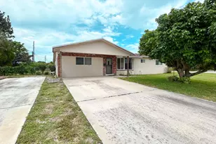 441 SW 6th Ave, Boynton Beach, FL 33435 - Photo 3
