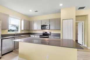 8292 NW Greenbank Cir, Port Saint Lucie, FL 34987 - Photo 45