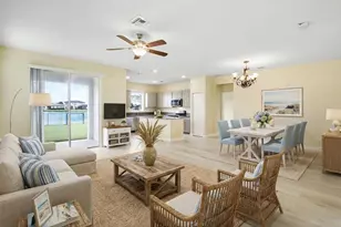 8292 NW Greenbank Cir, Port Saint Lucie, FL 34987 - Photo 15