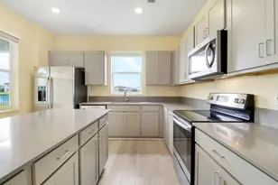 8292 NW Greenbank Cir, Port Saint Lucie, FL 34987 - Photo 43