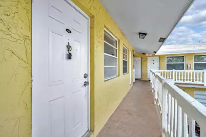 4051 NE 13th Avenue, Oakland Park, FL 33334 - Photo 27