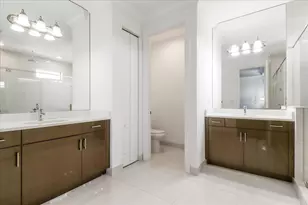 10098 Akenside Dr, Boca Raton, FL 33428 - Photo 29