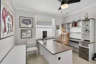 2114 Chagall Cir, West Palm Beach, FL 33409 - Photo 37