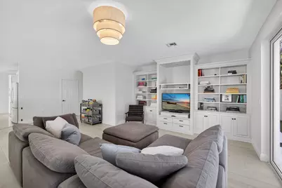 2114 Chagall Circle, West Palm Beach, FL 33409 - Photo 13