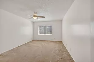 400 Diplomat Pkwy, Hallandale Beach, FL 33009 - Photo 15