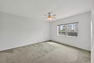 400 Diplomat Pkwy, Hallandale Beach, FL 33009 - Photo 11