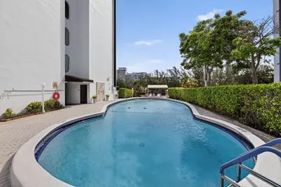 400 Diplomat Parkway #612, Hallandale Beach, FL 33009 - Photo 19