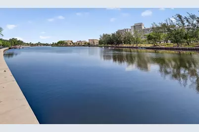 400 Diplomat Parkway #612, Hallandale Beach, FL 33009 - Photo 27